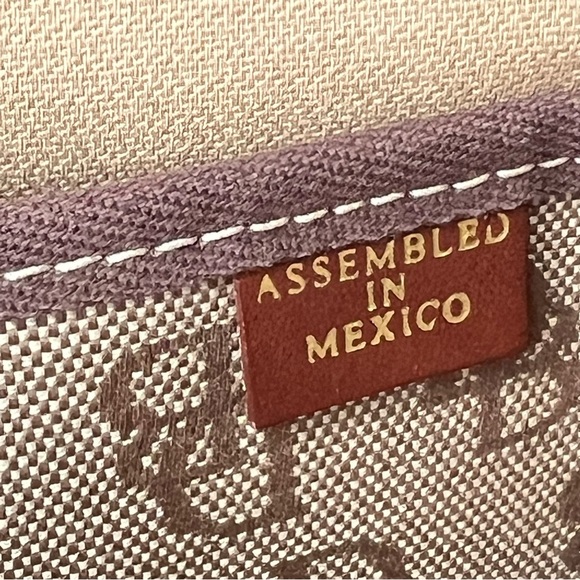 Dooney & Bourke Vintage Classic Logo Shoulder Bag Signature DB - Picture 15 of 15